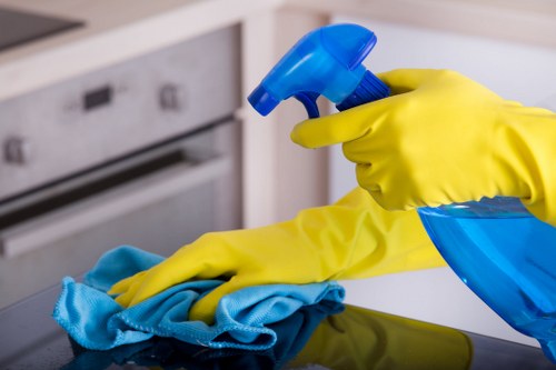 Closing a customer complaint with clear communication