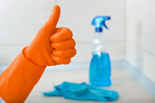 Resolving a carpet cleaner complaint with a fair outcome